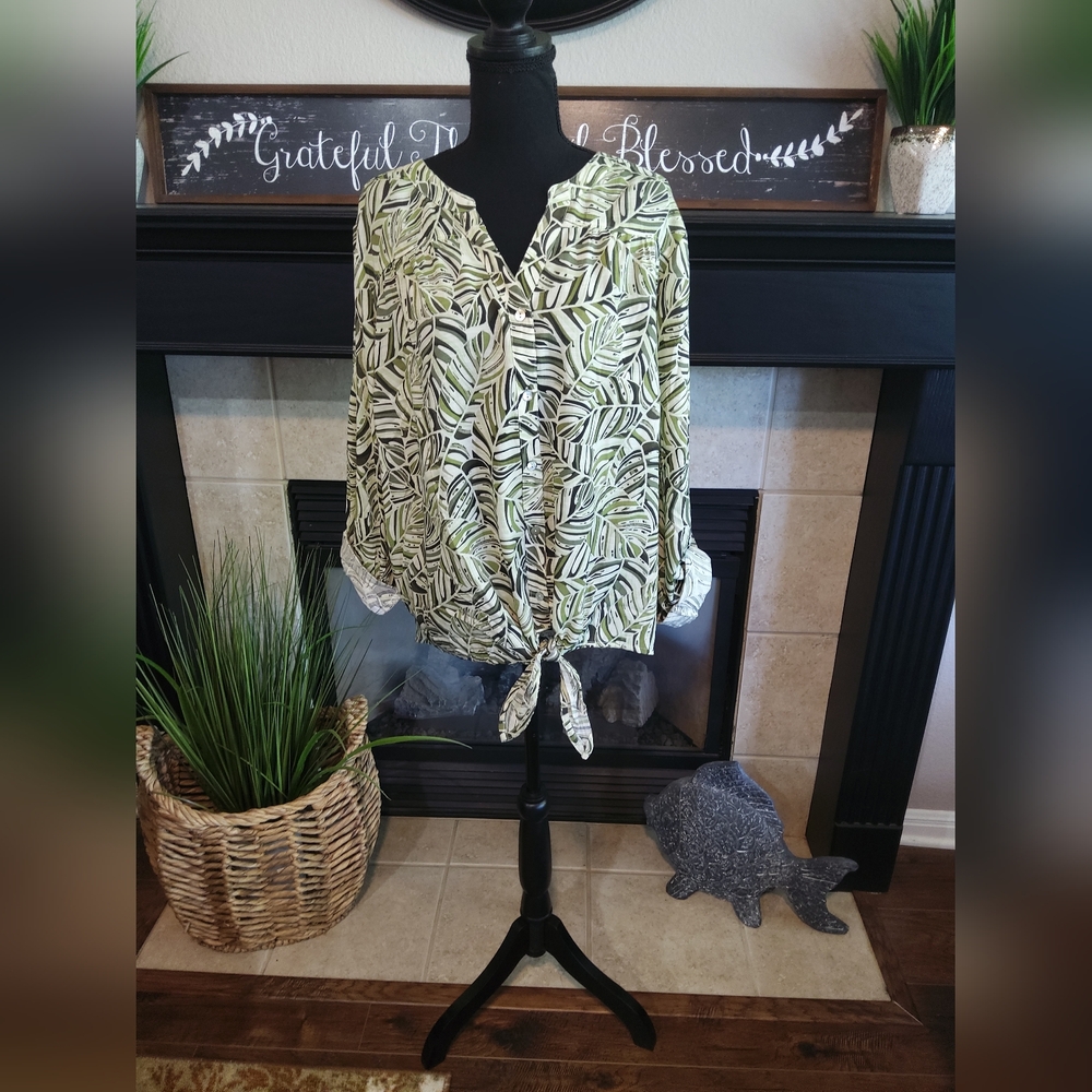 Botanical Print Tie-Front Blouse - Green/White